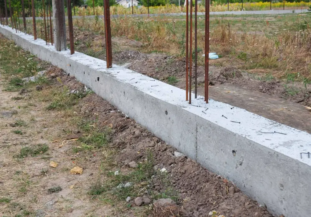 Podmurówka pod siatkę - Fundament trwałości czy zbędny koszt?