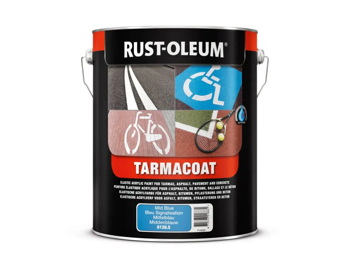 Puszka farby do betonu na zewnątrz Rust-Oleum Tarmacoat w kolorze niebieskim. Idealna do malowania dróg, ścieżek rowerowych i kortów tenisowych.