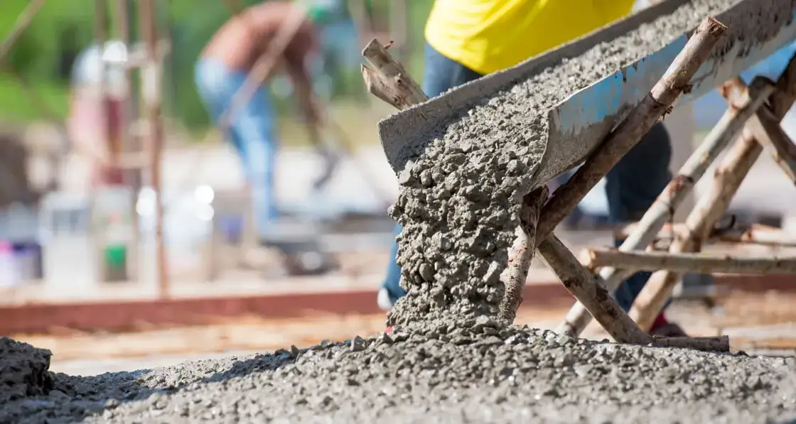 Zdjęcie Ile betonu na fundamenty domu 120m2? Oblicz dokładnie potrzebną ilość