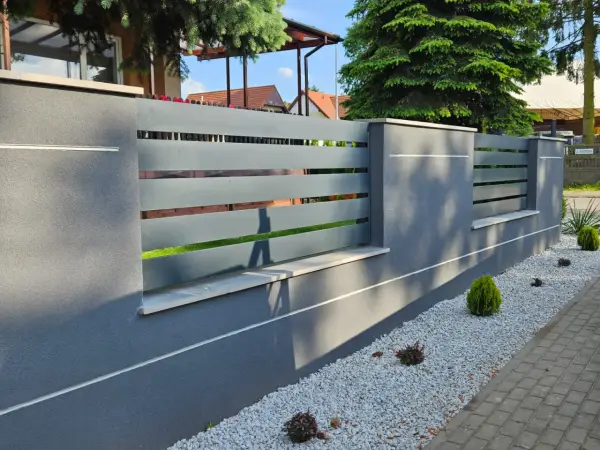 Ogrodzenie z betonu architektonicznego - Czy to inwestycja dla Ciebie?
